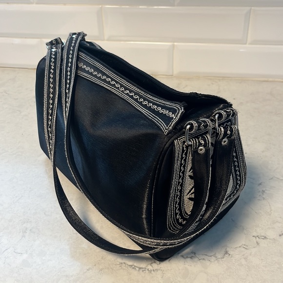 Laga Designs White Embroidered Black Vegan Purse with Two Handstraps - Picture 8 of 8